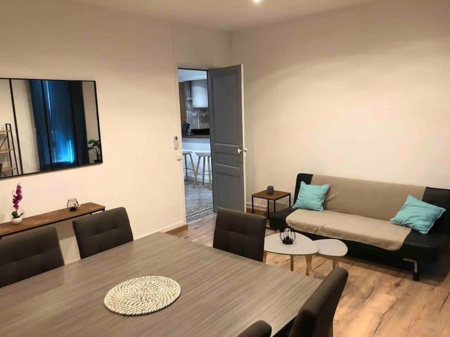 ריווזאלט Appartement Spacieux Centre Ville מראה חיצוני תמונה