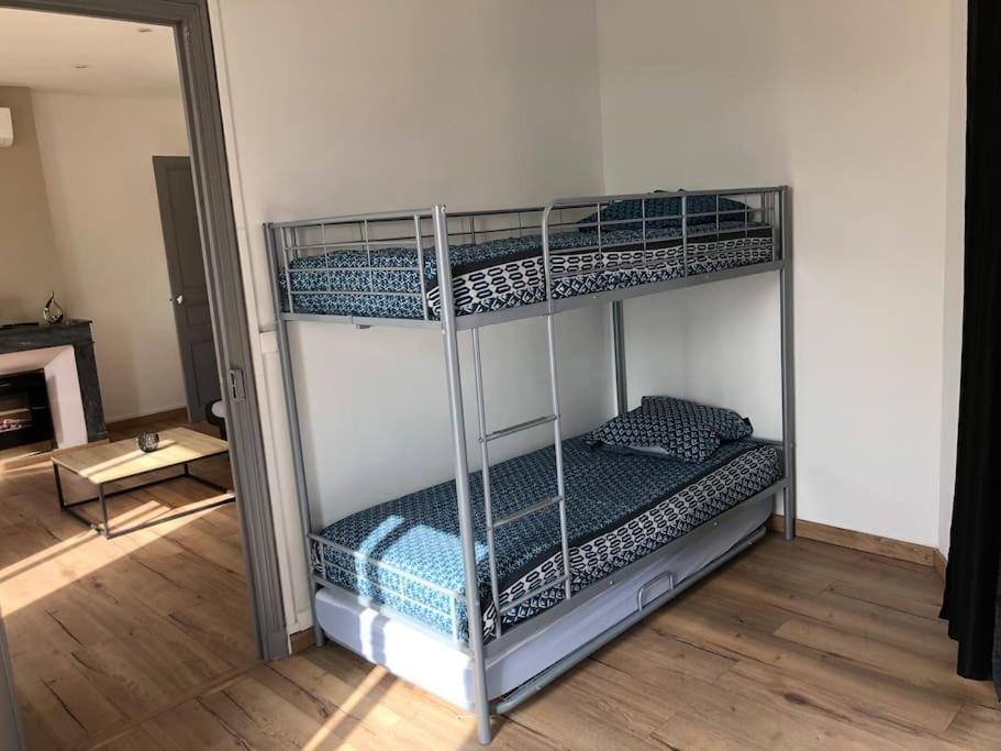 ריווזאלט Appartement Spacieux Centre Ville מראה חיצוני תמונה